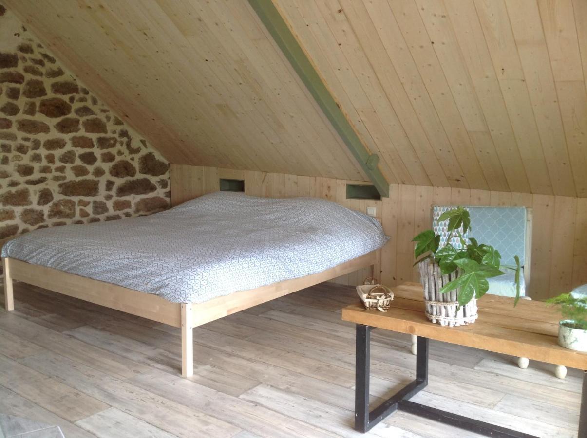 Les Rocailles Hotel La Foret-Auvray Eksteriør billede