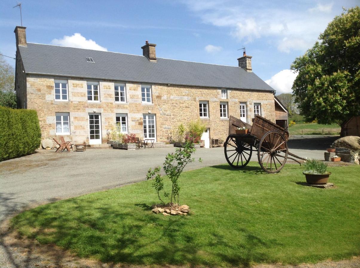 Les Rocailles Hotel La Foret-Auvray Eksteriør billede