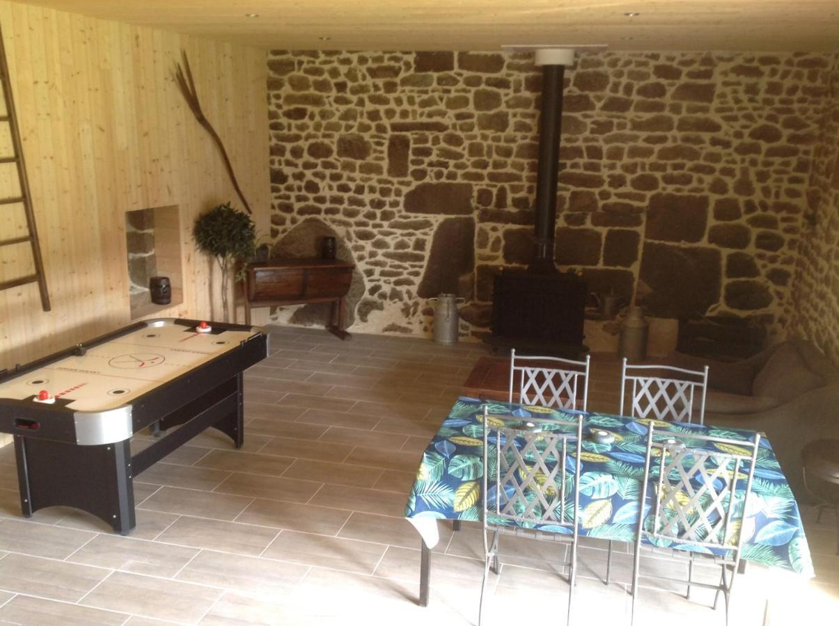 Les Rocailles Hotel La Foret-Auvray Eksteriør billede